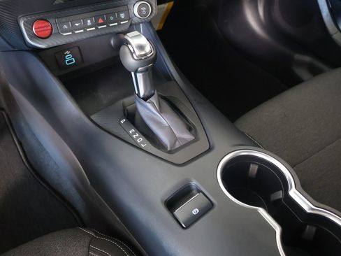 Used 2024 Ford Mustang Coupe RWD image 7