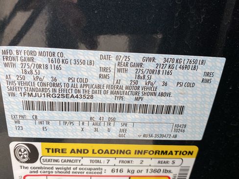 Certified 2025 Ford Expedition Tremor AWD/4WD image 28
