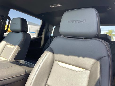 New 2025 GMC Sierra 1500 AT4 w/ AT4 Premium Package image 22