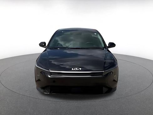 Used 2025 Kia K4 LXS image 4