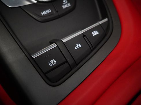 Used 2023 Audi R8 V10 performance image 34