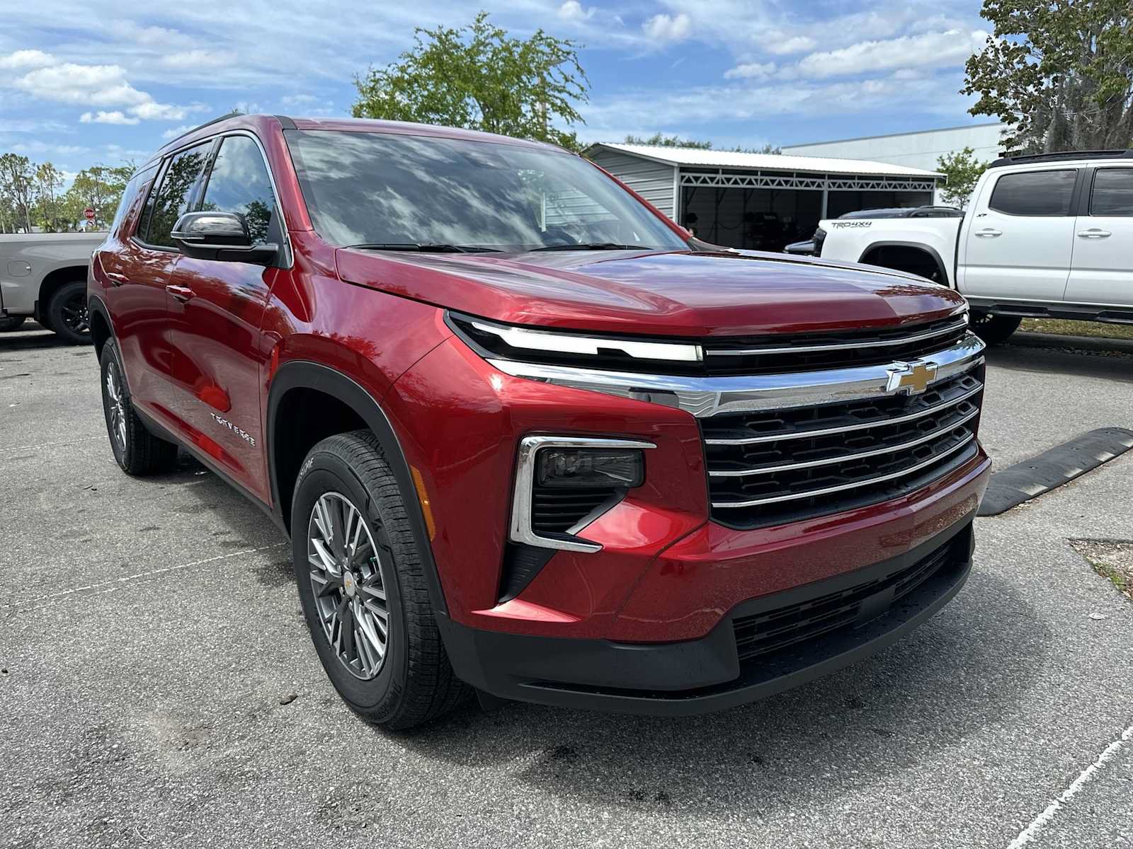 New 2026 Chevrolet Traverse LT w/ LPO, Floor Liner Package FWD image 8