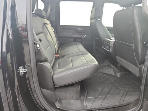 Used 2020 Chevrolet Silverado 2500 LTZ w/ LTZ Premium Package image 10