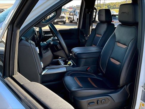 Used 2023 GMC Sierra 2500 AT4 w/ AT4 Premium Plus Package image 27