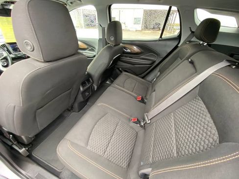 Used 2021 GMC Terrain SLE w/ Driver Convenience Package FWD image 14