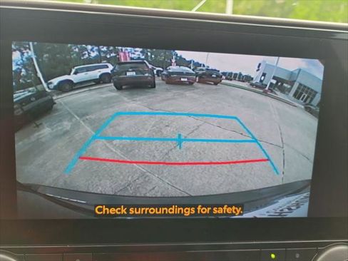 Certified 2024 Toyota Highlander XLE FWD image 16