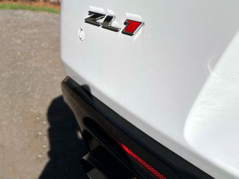 Used 2017 Chevrolet Camaro ZL1 RWD image 11