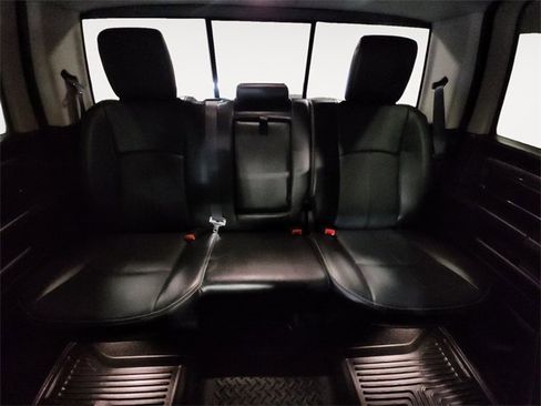 Used 2018 RAM 2500 Laramie w/ Sport Appearance Group image 13