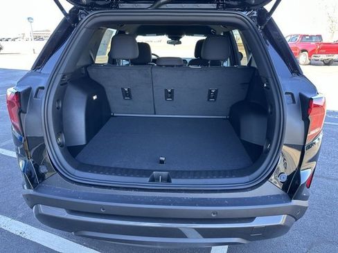 New 2025 GMC Terrain Elevation image 35