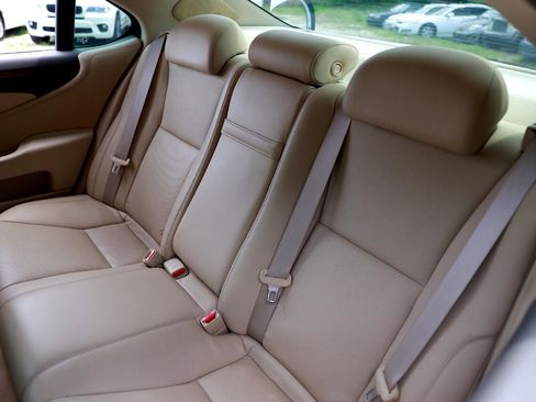 Used 2007 Lexus LS 460 image 8