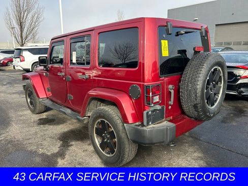 Used 2012 Jeep Wrangler Unlimited Sahara image 3