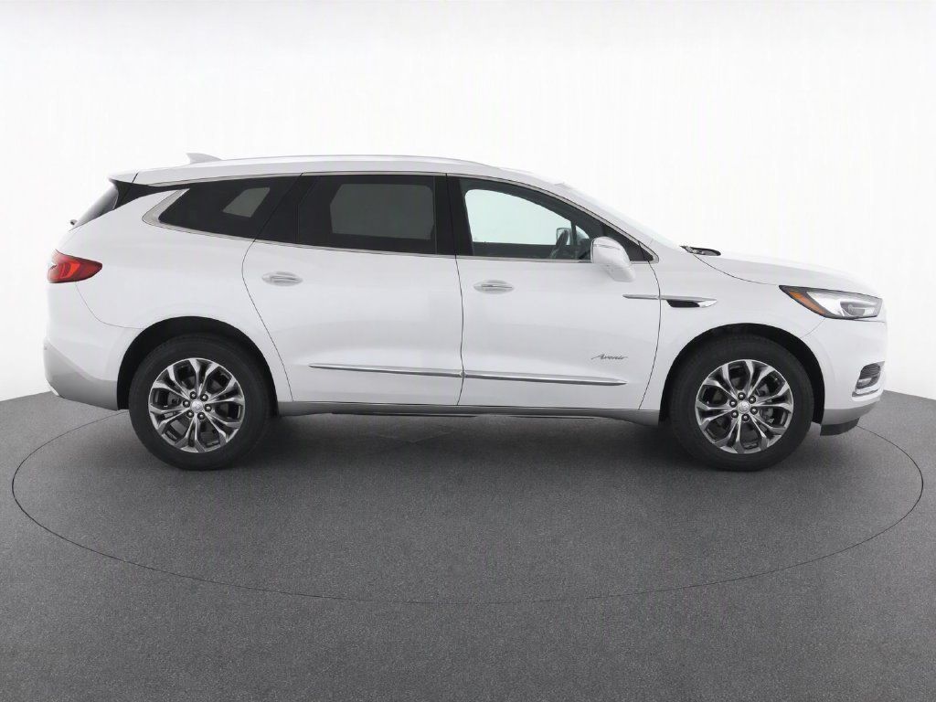 Used 2018 Buick Enclave Avenir w/ Avenir Technology Package AWD/4WD image 10