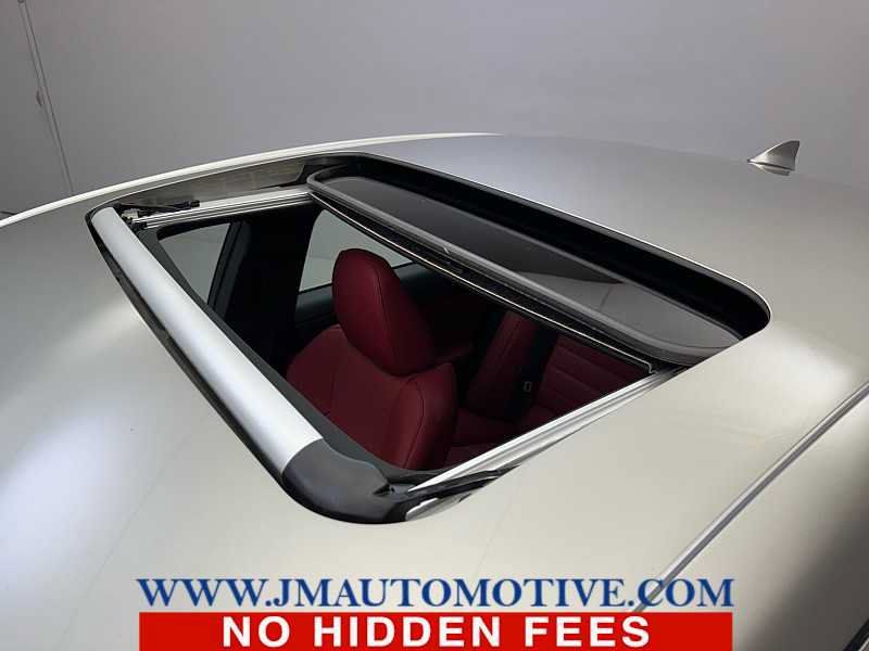 Used 2022 Lexus IS 350 F Sport w/ Memory Package AWD/4WD image 11