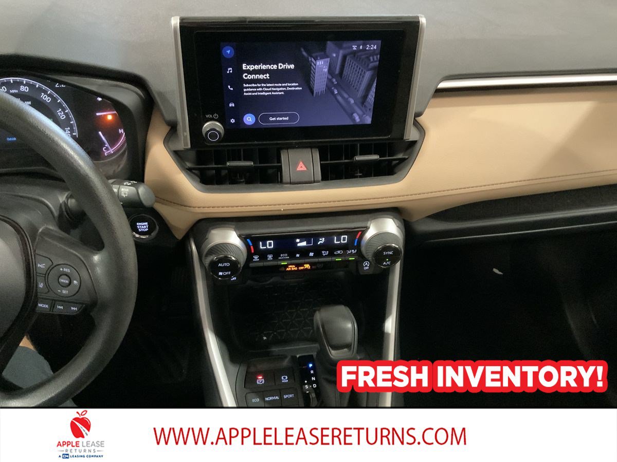 Used 2023 Toyota RAV4 XLE w/ Convenience Package FWD image 10