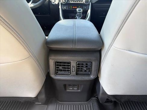 Used 2025 Toyota RAV4 Limited FWD image 18