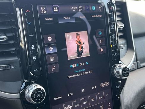 New 2026 RAM 1500 4x4 Crew Cab image 19