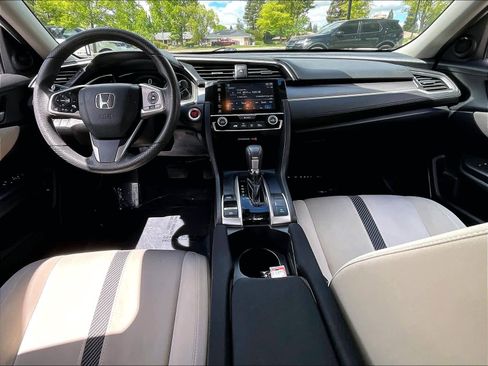 Used 2018 Honda Civic EX image 17