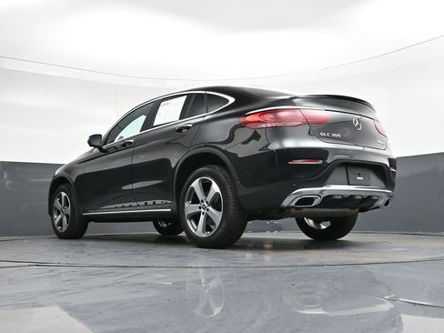 Used 2022 Mercedes-Benz GLC 300 4MATIC Coupe image 35