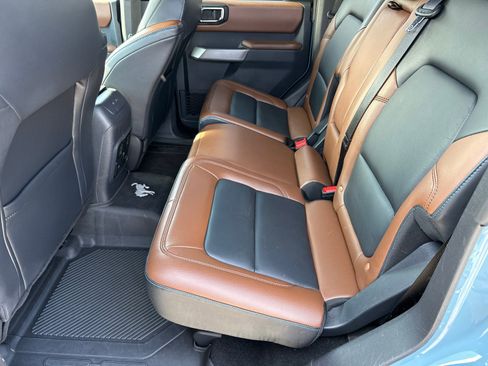 Used 2023 Ford Bronco Outer Banks image 20