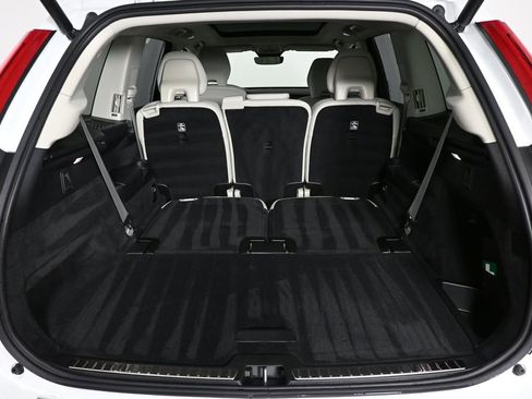 Used 2025 Volvo XC90 B5 Plus w/ Protection Package Premier image 27