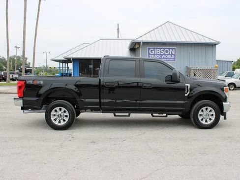 Used 2022 Ford F250 XL w/ STX Appearance Package AWD/4WD image 13