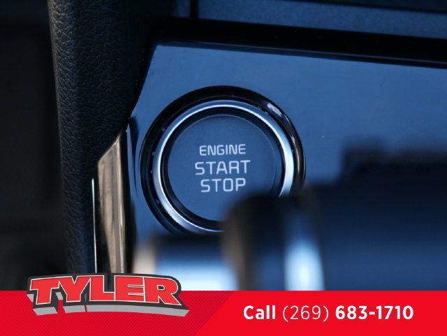 Used 2024 Kia Sportage X-Pro AWD/4WD image 30