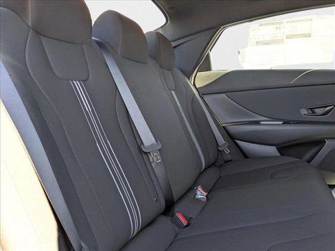 New 2025 Hyundai Elantra Sport image 20