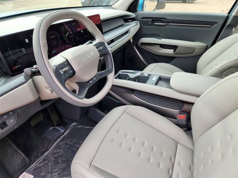 New 2026 Kia EV9 Wind image 7