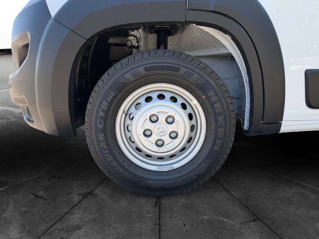 New 2026 RAM ProMaster 3500 w/ Crew Van Package FWD image 14
