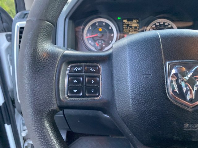 Used 2016 RAM 1500 Classic SLT AWD/4WD image 19