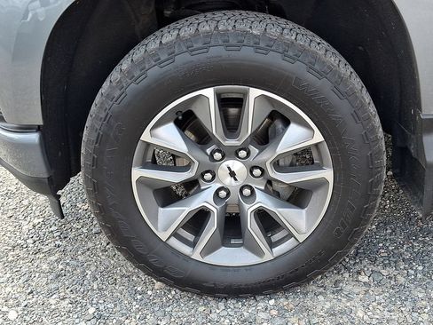 Used 2020 Chevrolet Silverado 1500 RST AWD/4WD image 33