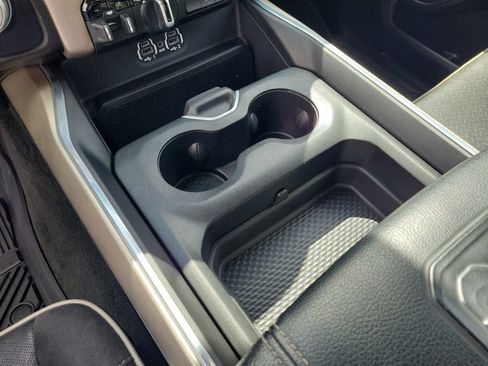 Used 2021 RAM 1500 Laramie RWD image 26