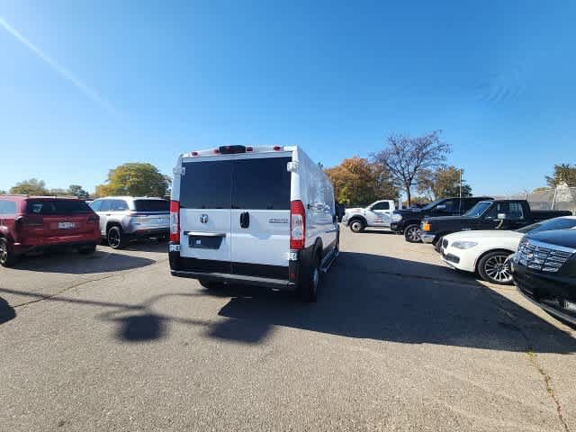 Used 2025 RAM ProMaster 2500 w/ U-Haul Equipment Group FWD image 18