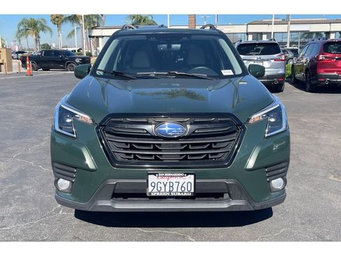 Used 2023 Subaru Forester Premium AWD/4WD image 9