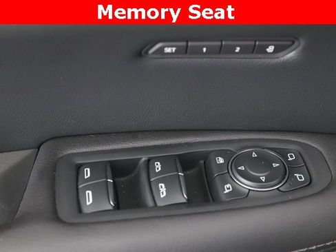 Used 2025 Cadillac XT5 Premium Luxury image 20