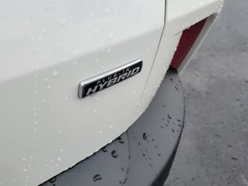 New 2026 Ford Escape SE w/ Class II Trailer Tow Package image 11