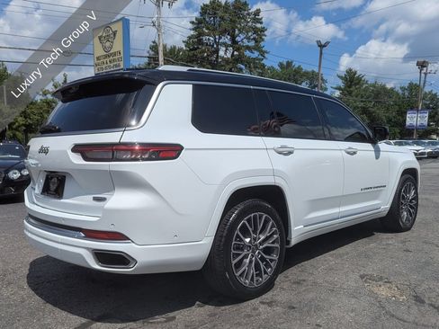 Used 2021 Jeep Grand Cherokee L Summit AWD/4WD image 9