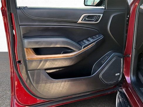 Used 2020 GMC Yukon XL Denali image 19