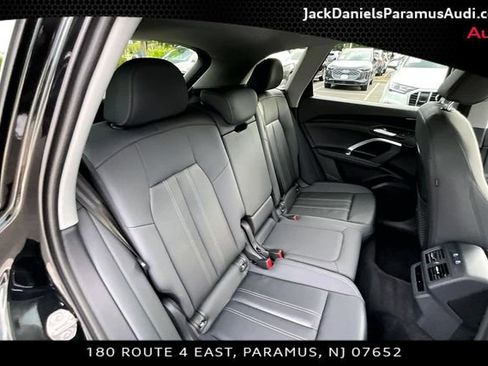 Used 2025 Audi Q5 Premium w/ Convenience Package AWD/4WD image 19