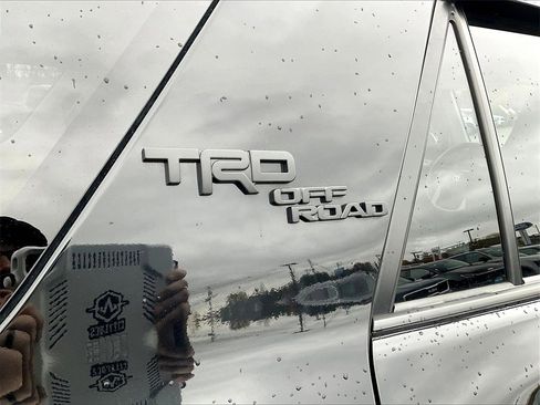 Used 2023 Toyota 4Runner TRD Off-Road Premium image 27