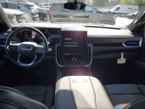 New 2026 GMC Yukon Denali w/ Denali Reserve Package AWD/4WD image 12