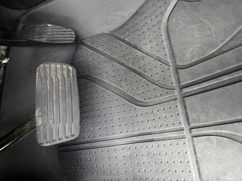 Used 2025 Chevrolet Tahoe Premier AWD/4WD image 17