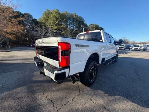 New 2026 Ford F250 Platinum w/ Tremor Off-Road Package image 9