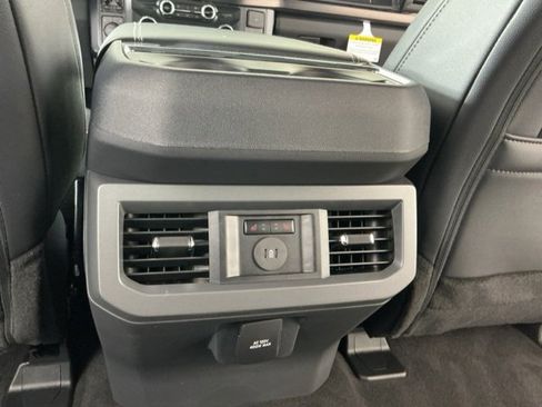 New 2026 Ford F250 Lariat w/ Black Appearance Package image 22