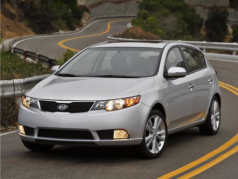 Used 2013 Kia Forte EX FWD image 1