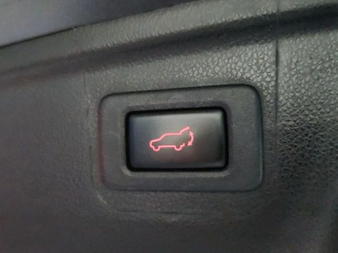 Used 2018 Subaru Outback 2.5i Limited image 60