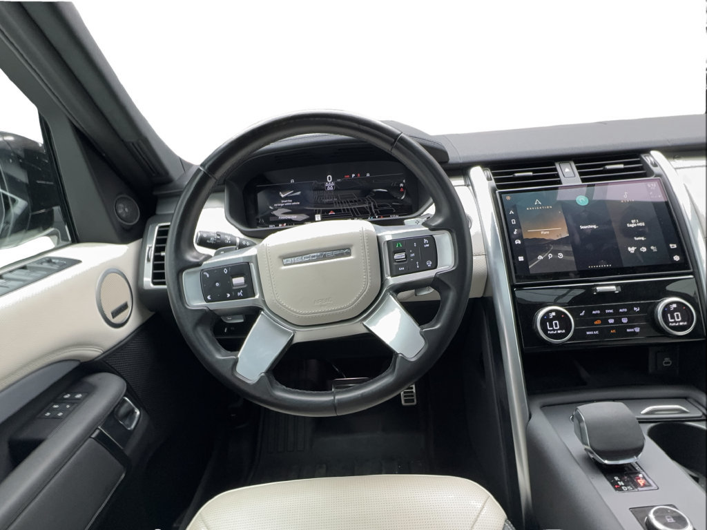 Used 2023 Land Rover Discovery HSE R-Dynamic AWD/4WD image 40