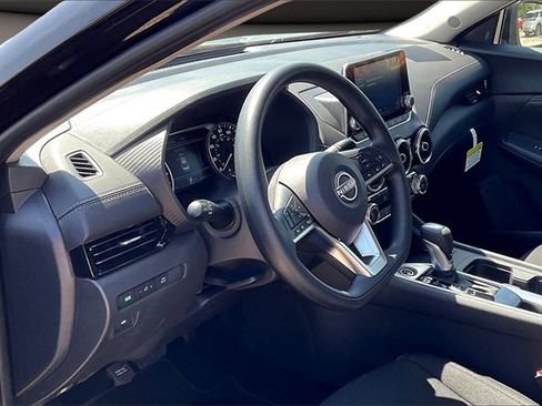 New 2025 Nissan Sentra SV w/ All-Weather Package image 7