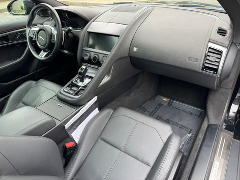 Used 2023 Jaguar F-TYPE Coupe RWD image 24