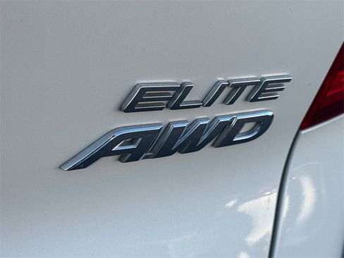 Used 2018 Honda Pilot Elite image 8